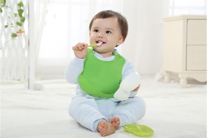 children silicone bibs