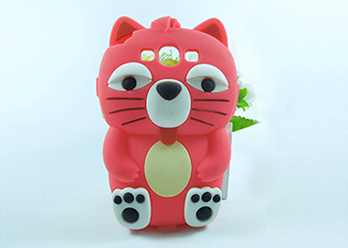 Why are your silicone products easy to sticky dust!