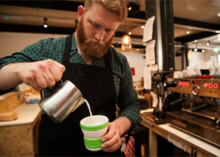 Silicone cups can be disinfected with boiling water?